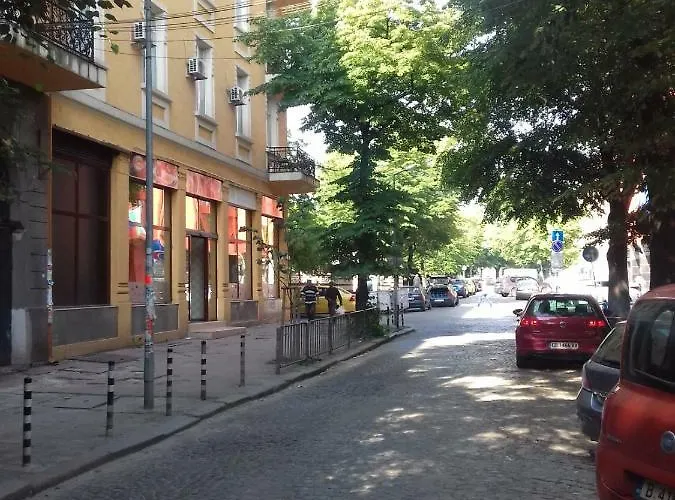 Serdika Round Tower *