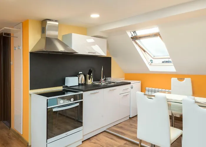 Serdika Round Tower Apartamento